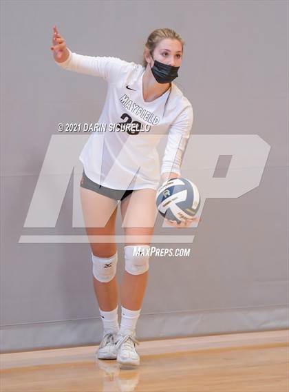 Thumbnail 2 in Mayfield vs. Vista Murrieta (Nike Tournament of Champions) photogallery.