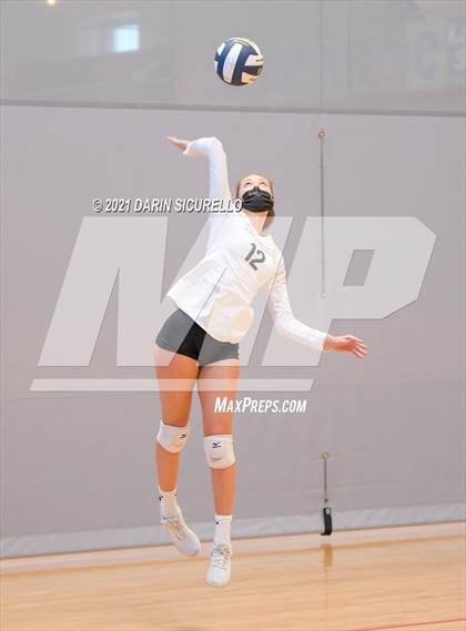 Thumbnail 2 in Mayfield vs. Vista Murrieta (Nike Tournament of Champions) photogallery.