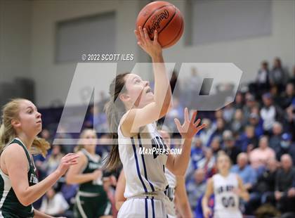 Thumbnail 2 in Fisher Catholic vs. Danville (OHSAA D4 District Final) photogallery.