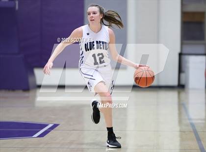 Thumbnail 1 in Fisher Catholic vs. Danville (OHSAA D4 District Final) photogallery.