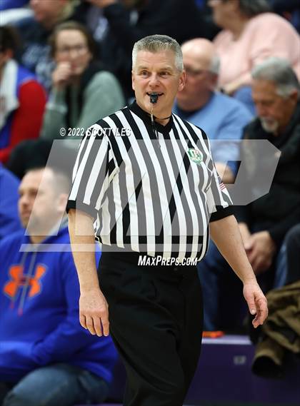 Thumbnail 3 in Fisher Catholic vs. Danville (OHSAA D4 District Final) photogallery.