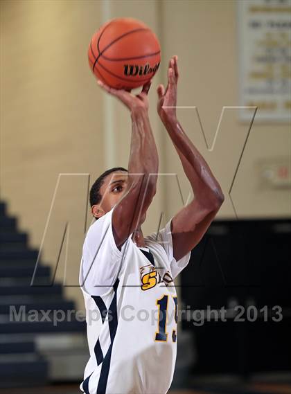Thumbnail 3 in Cincinnati Country Day @ Seymour (Seymour Christmas Classic) photogallery.