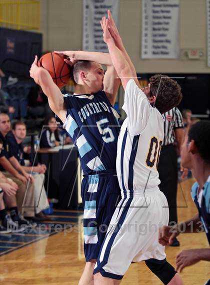 Thumbnail 1 in Cincinnati Country Day @ Seymour (Seymour Christmas Classic) photogallery.