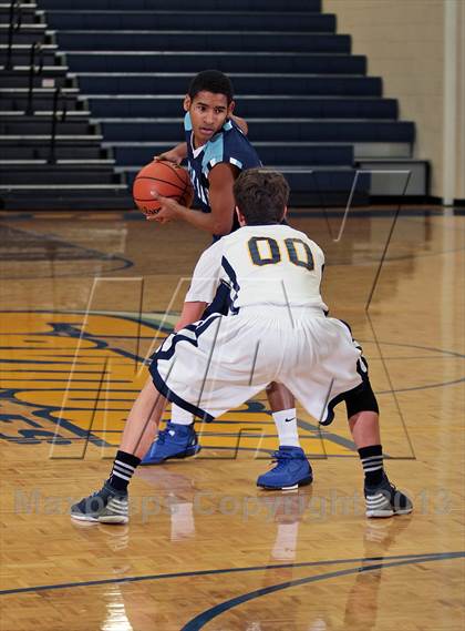 Thumbnail 3 in Cincinnati Country Day @ Seymour (Seymour Christmas Classic) photogallery.