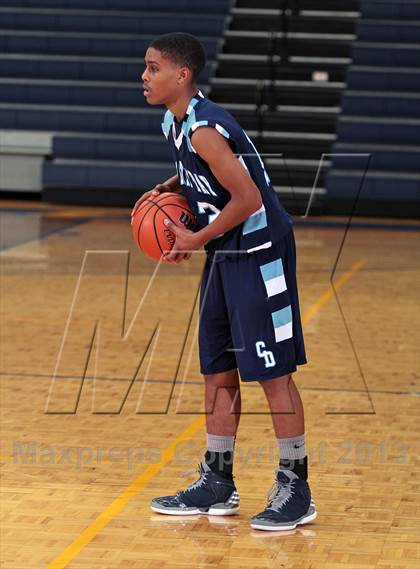 Thumbnail 1 in Cincinnati Country Day @ Seymour (Seymour Christmas Classic) photogallery.