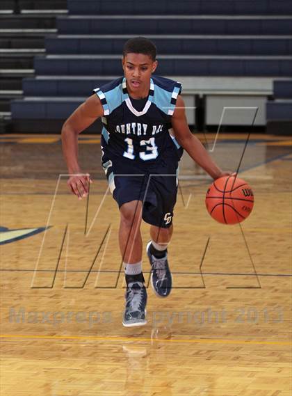 Thumbnail 3 in Cincinnati Country Day @ Seymour (Seymour Christmas Classic) photogallery.