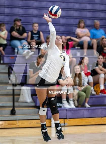 Thumbnail 3 in Union vs. Layton (Riverton Fall Classic) photogallery.
