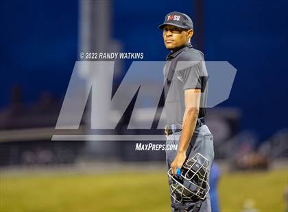 Thumbnail 2 in Southlake Carroll vs. Keller (UIL 6A Region 1 Regional Playoff Final Game 2) photogallery.