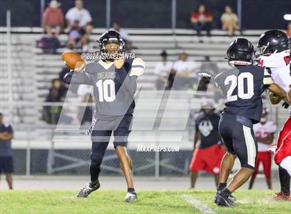 Thumbnail 1 in Hoke County vs Gray's Creek (2024 Football Jamboree) photogallery.