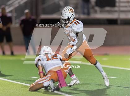 Thumbnail 2 in Jones @ Floresville photogallery.