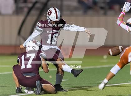 Thumbnail 1 in Jones @ Floresville photogallery.