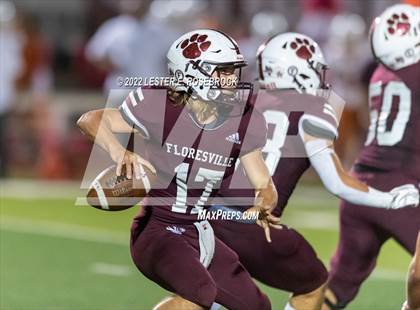 Thumbnail 3 in Jones @ Floresville photogallery.