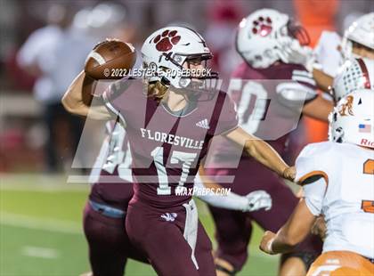 Thumbnail 1 in Jones @ Floresville photogallery.