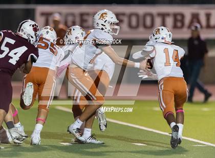 Thumbnail 3 in Jones @ Floresville photogallery.