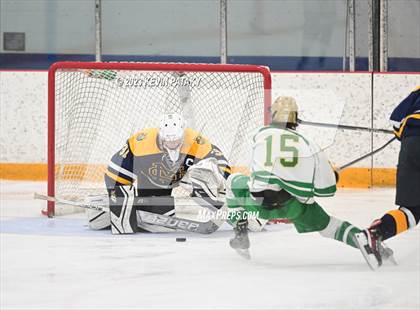 Thumbnail 2 in Malden Catholic @ Notre Dame, WH photogallery.