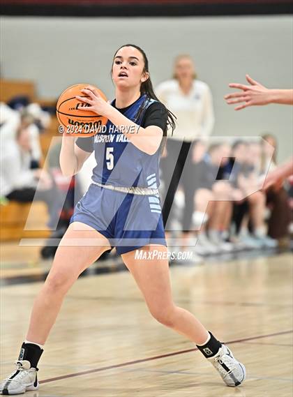 Thumbnail 2 in Ralston Valley vs Chatfield photogallery.