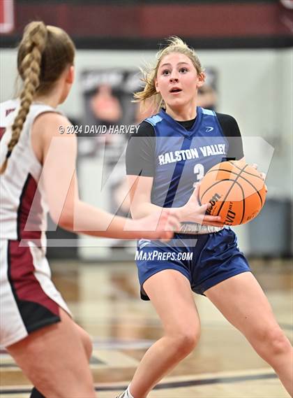 Thumbnail 3 in Ralston Valley vs Chatfield photogallery.