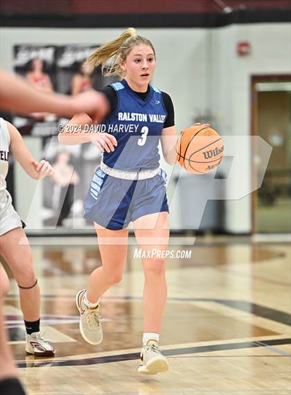 Thumbnail 3 in Ralston Valley vs Chatfield photogallery.