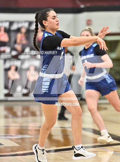 Thumbnail 2 in Ralston Valley vs Chatfield photogallery.