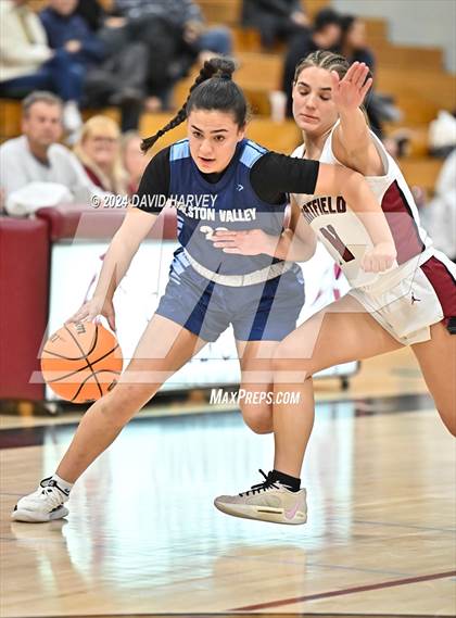 Thumbnail 3 in Ralston Valley vs Chatfield photogallery.
