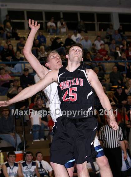 Thumbnail 3 in Moniteau vs. Brookville (PIAA District 9 AA Final) photogallery.