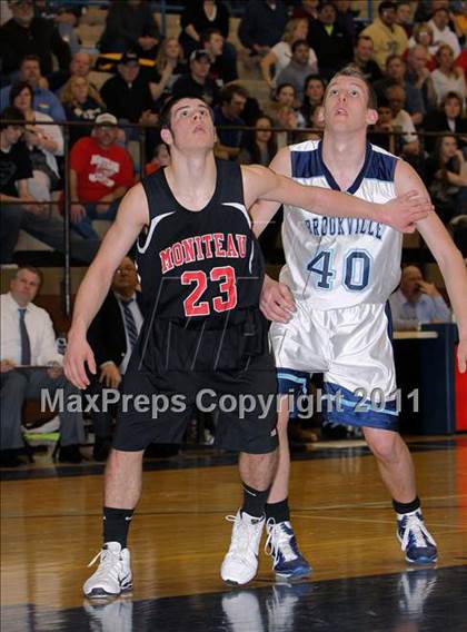 Thumbnail 1 in Moniteau vs. Brookville (PIAA District 9 AA Final) photogallery.