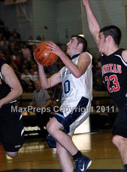 Thumbnail 1 in Moniteau vs. Brookville (PIAA District 9 AA Final) photogallery.