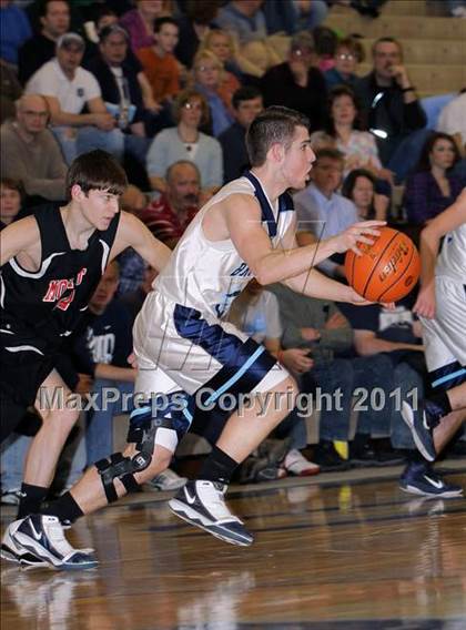 Thumbnail 2 in Moniteau vs. Brookville (PIAA District 9 AA Final) photogallery.