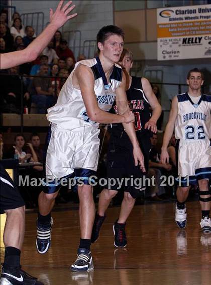 Thumbnail 2 in Moniteau vs. Brookville (PIAA District 9 AA Final) photogallery.