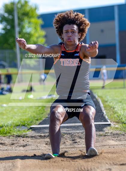 Thumbnail 3 in Rising Sun Invitational photogallery.