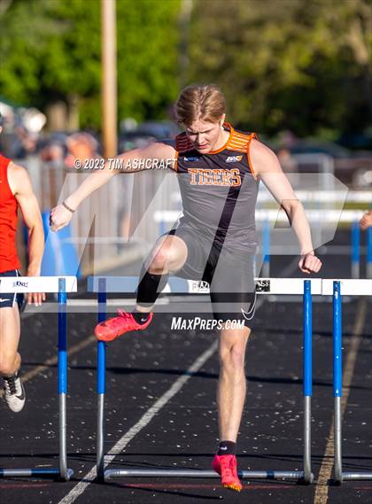 Thumbnail 3 in Rising Sun Invitational photogallery.