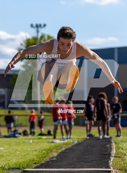 Thumbnail 2 in Rising Sun Invitational photogallery.