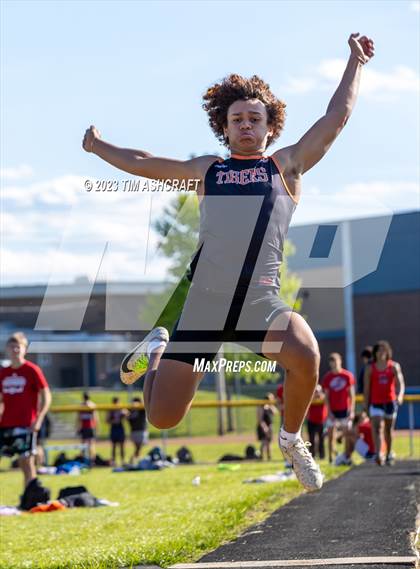 Thumbnail 1 in Rising Sun Invitational photogallery.