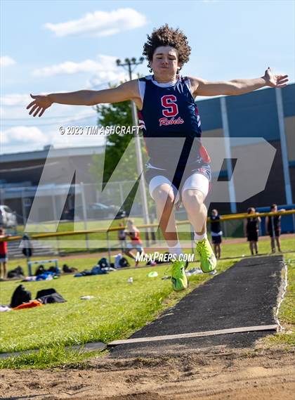 Thumbnail 3 in Rising Sun Invitational photogallery.