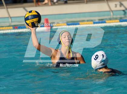 Thumbnail 3 in Santa Catalina vs Valley Christian (Presentation Panther Challenge) photogallery.