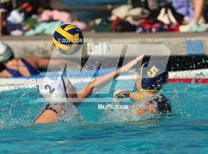 Thumbnail 1 in Santa Catalina vs Valley Christian (Presentation Panther Challenge) photogallery.