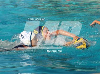 Thumbnail 3 in Santa Catalina vs Valley Christian (Presentation Panther Challenge) photogallery.