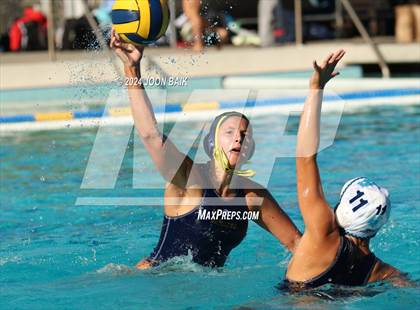 Thumbnail 2 in Santa Catalina vs Valley Christian (Presentation Panther Challenge) photogallery.