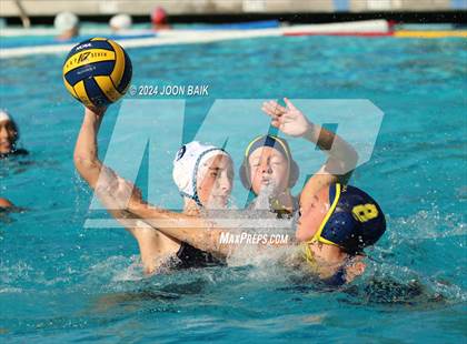 Thumbnail 1 in Santa Catalina vs Valley Christian (Presentation Panther Challenge) photogallery.