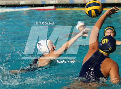 Thumbnail 3 in Santa Catalina vs Valley Christian (Presentation Panther Challenge) photogallery.