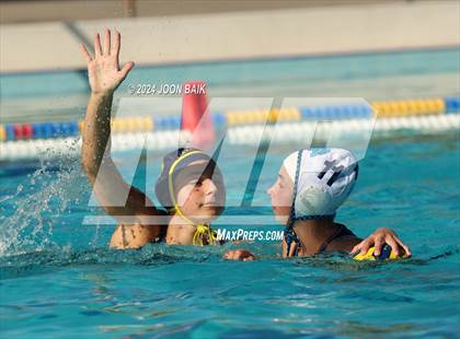 Thumbnail 2 in Santa Catalina vs Valley Christian (Presentation Panther Challenge) photogallery.