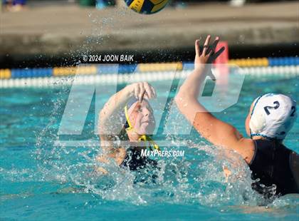 Thumbnail 3 in Santa Catalina vs Valley Christian (Presentation Panther Challenge) photogallery.