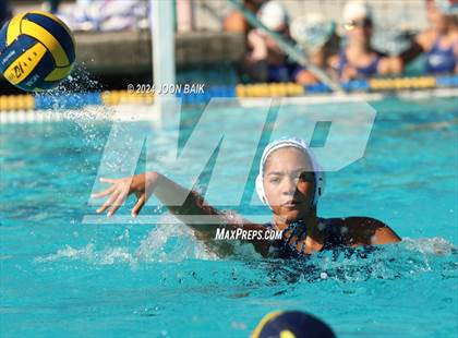 Thumbnail 1 in Santa Catalina vs Valley Christian (Presentation Panther Challenge) photogallery.