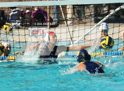 Thumbnail 3 in Santa Catalina vs Valley Christian (Presentation Panther Challenge) photogallery.