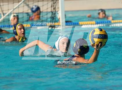 Thumbnail 1 in Santa Catalina vs Valley Christian (Presentation Panther Challenge) photogallery.