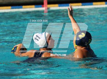 Thumbnail 2 in Santa Catalina vs Valley Christian (Presentation Panther Challenge) photogallery.