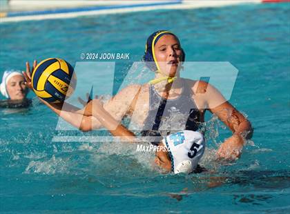 Thumbnail 2 in Santa Catalina vs Valley Christian (Presentation Panther Challenge) photogallery.