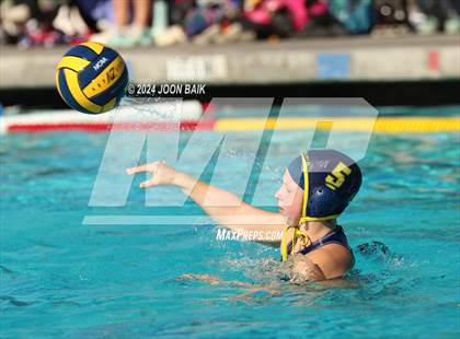 Thumbnail 2 in Santa Catalina vs Valley Christian (Presentation Panther Challenge) photogallery.