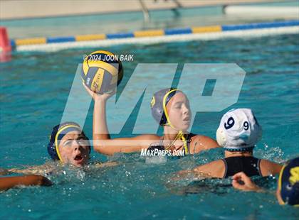 Thumbnail 3 in Santa Catalina vs Valley Christian (Presentation Panther Challenge) photogallery.