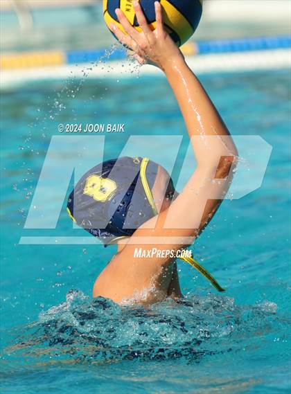 Thumbnail 3 in Santa Catalina vs Valley Christian (Presentation Panther Challenge) photogallery.